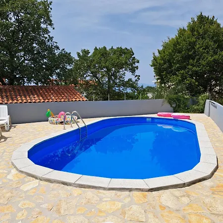 Dadic Pensionat 3*