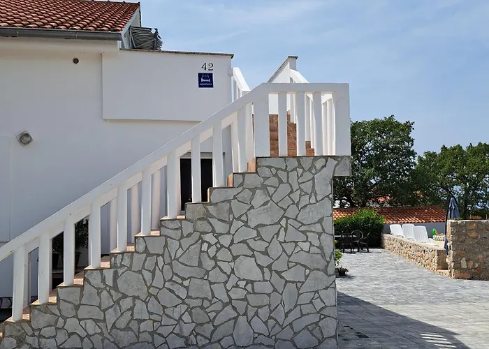 Dadic Pensionat Malinska